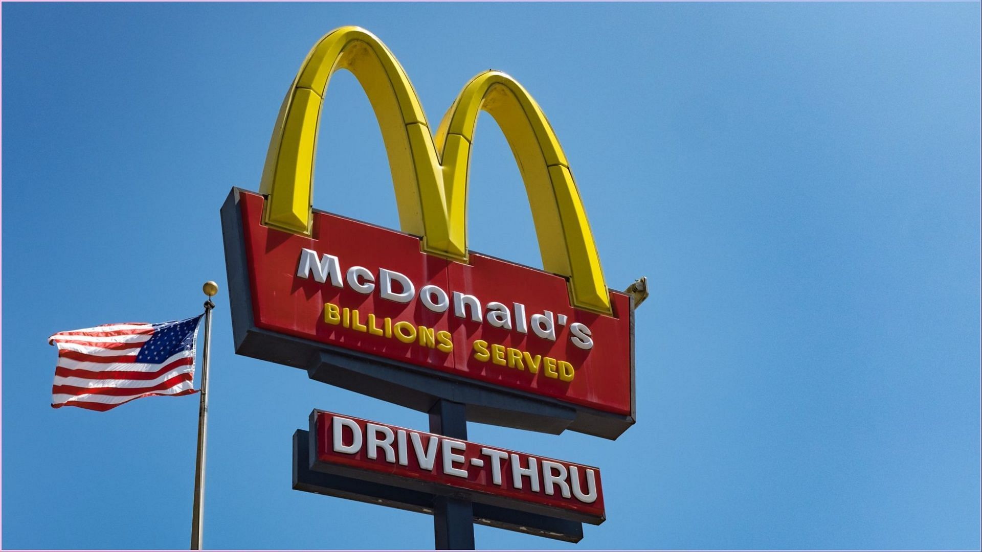 Signs at a McDonald&rsquo;s restaurant in the United States (Image via EPics/Getty Images)