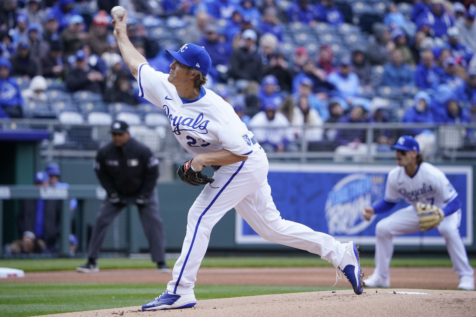 MLB analyst believes Royals' Zack Greinke is a no-brainer for Hall