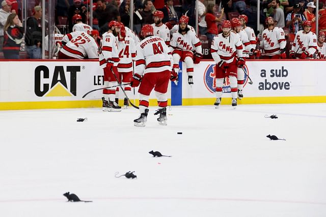 Carolina Hurricanes v Florida Panthers - Game Three