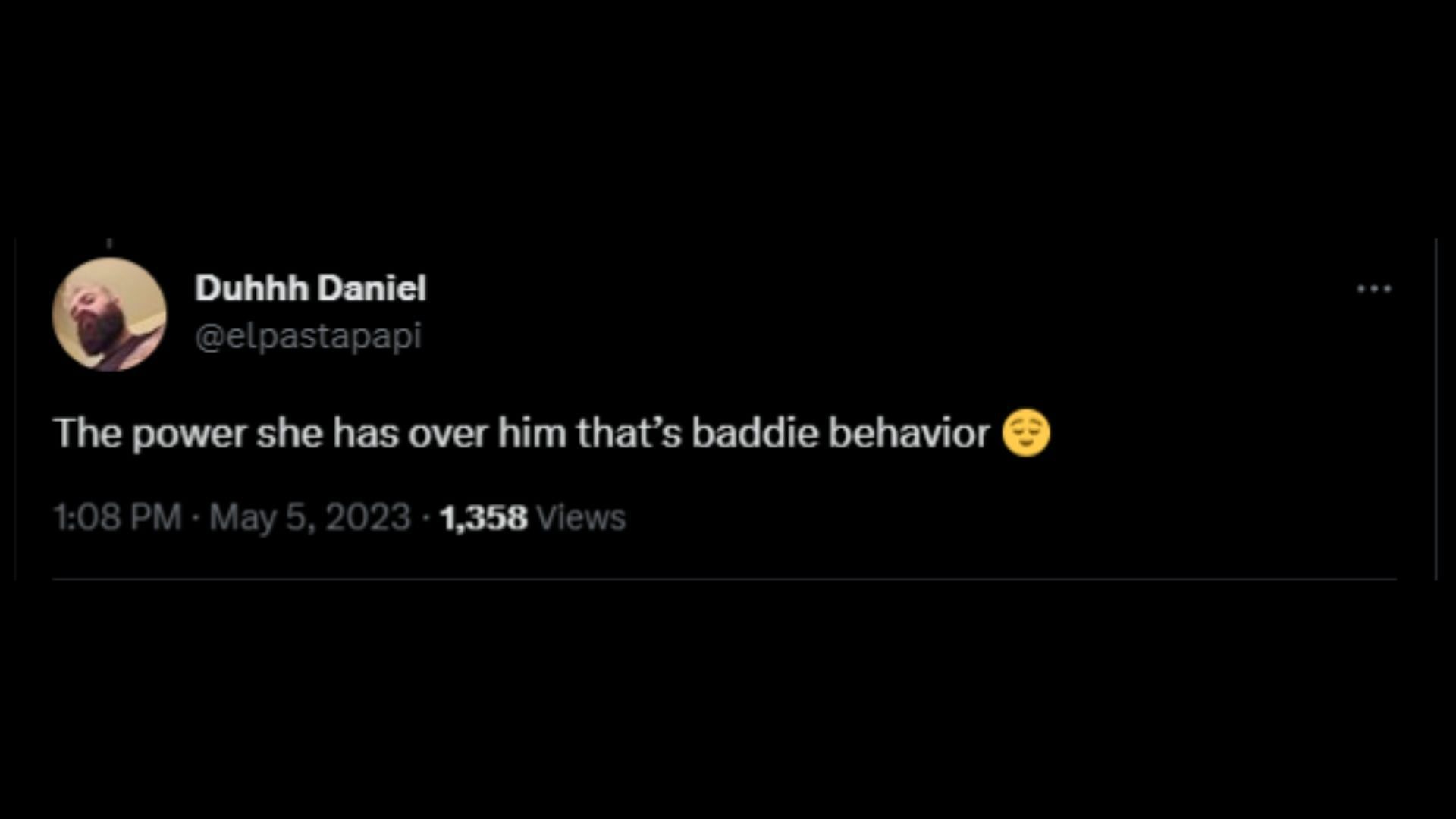 Screenshot of a Twitter user reacting to Anuel dedicating a song to Karol G. (Image via @PopCrave/Twitter)