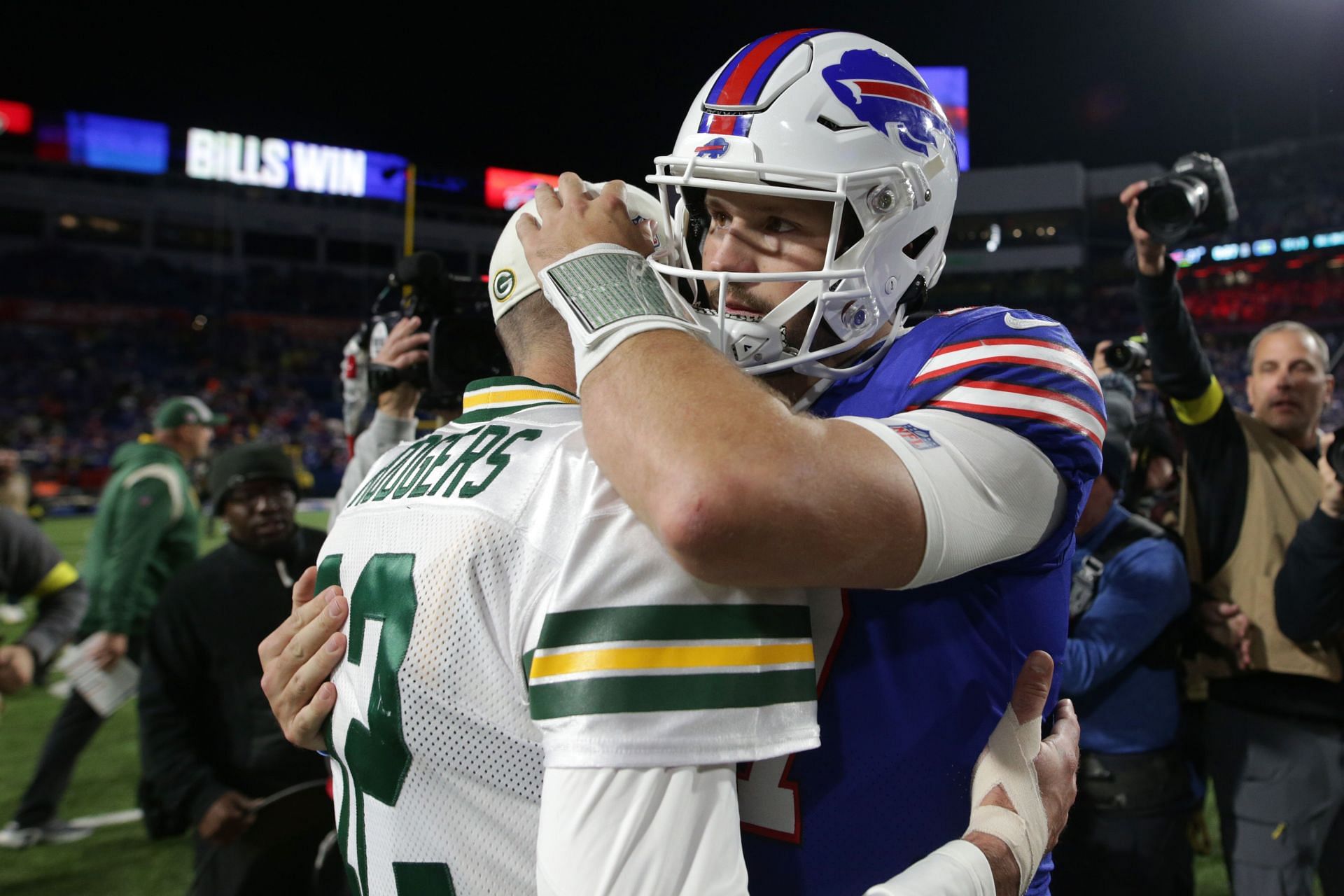 Aaron Rodgers and Josh Allen: Green Bay Packers v Buffalo Bills