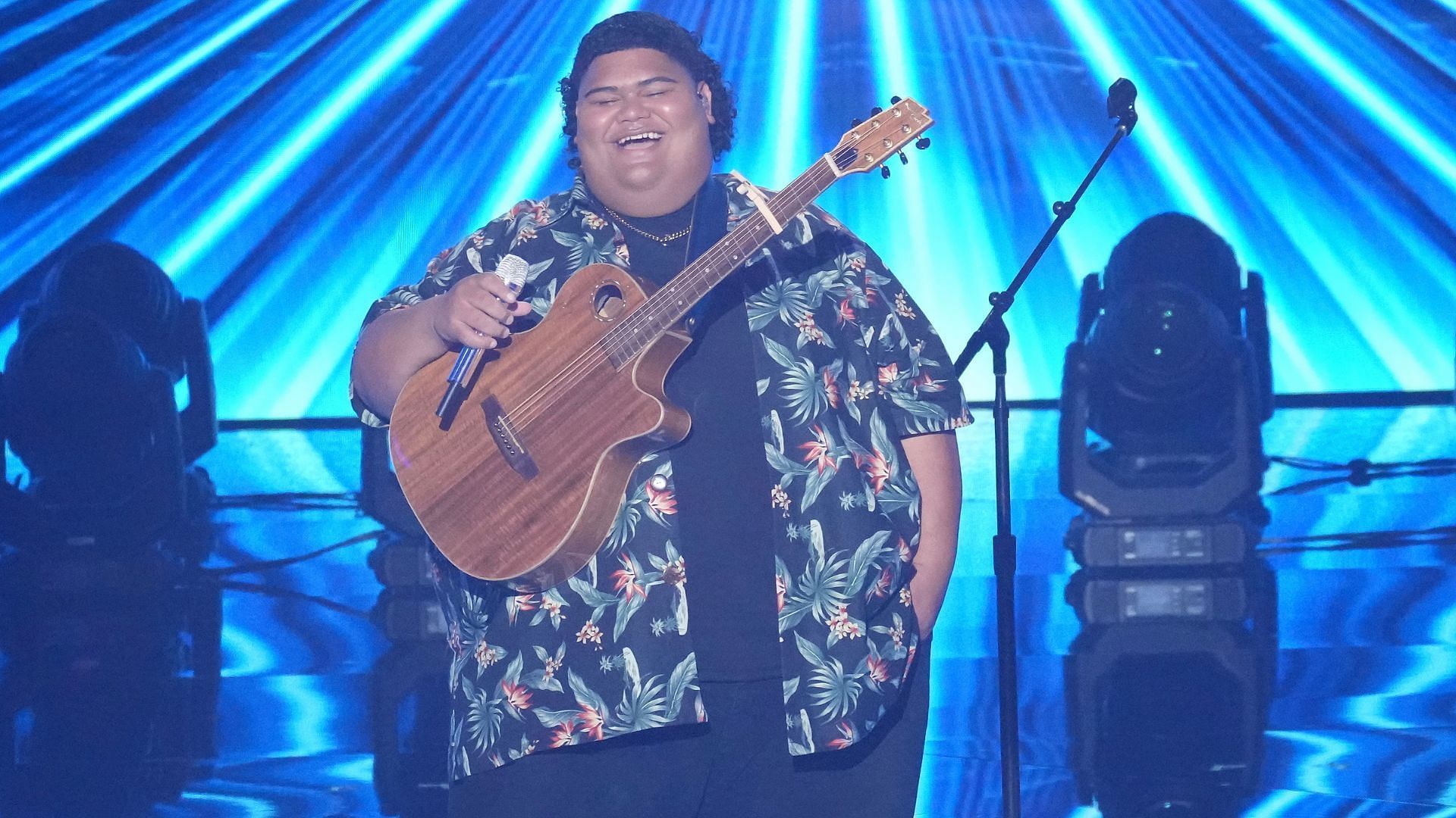 William Tongi wins American Idol season 21