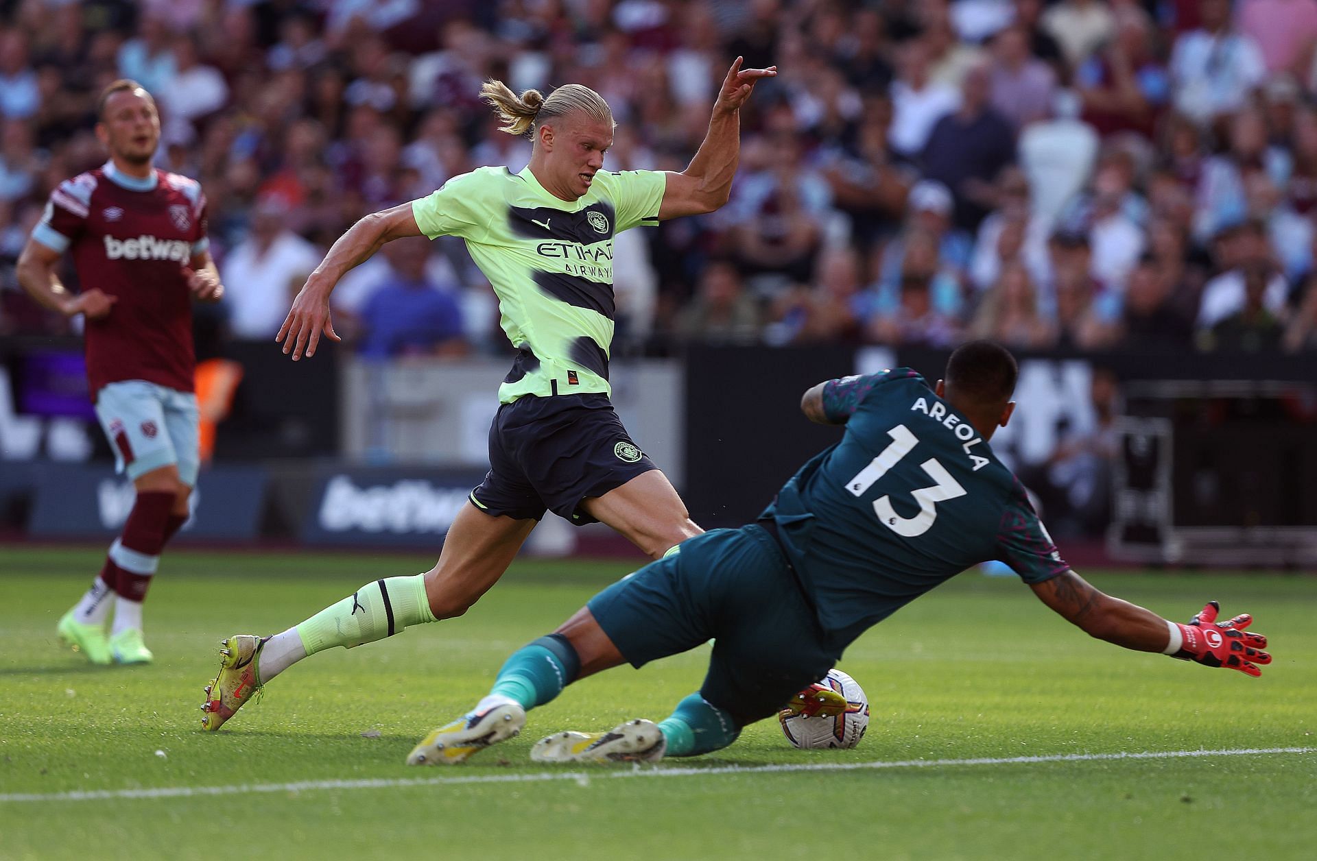 West Ham United v Manchester City - Premier League