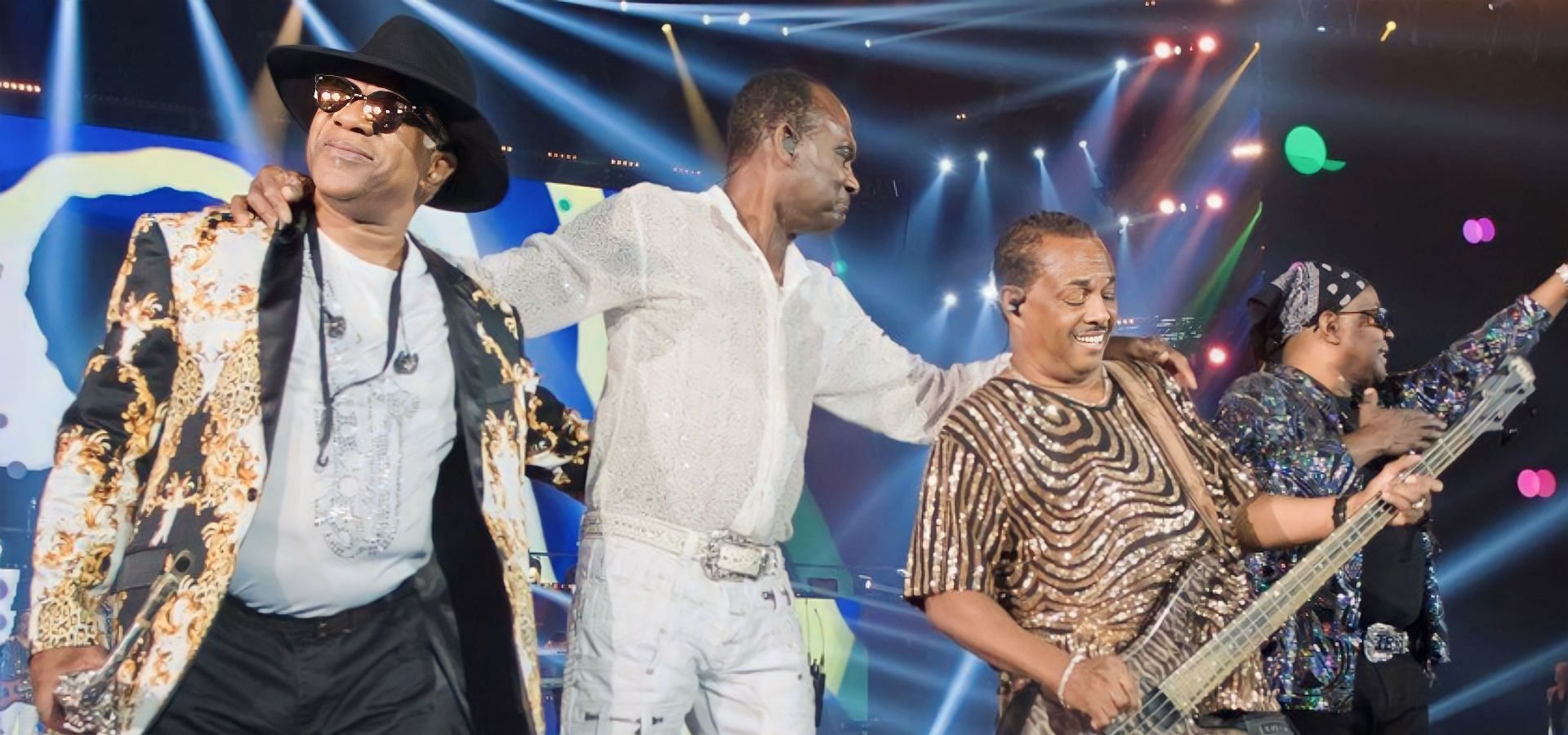 who is on tour with kool and the gang