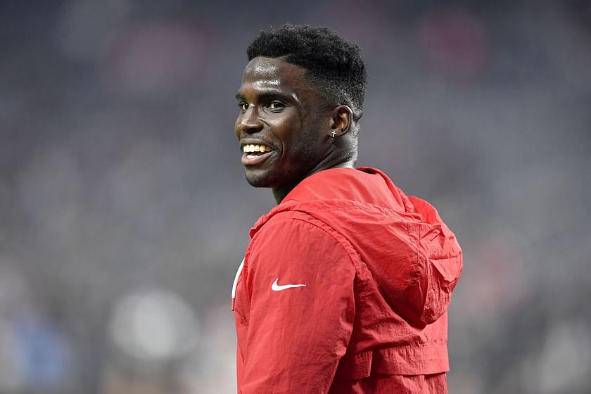 Ranking the 11 Fastest NFL Players in 2023: Who's Chasing Tyreek Hill,  Kalon Barnes, and Marquise Goodwin?