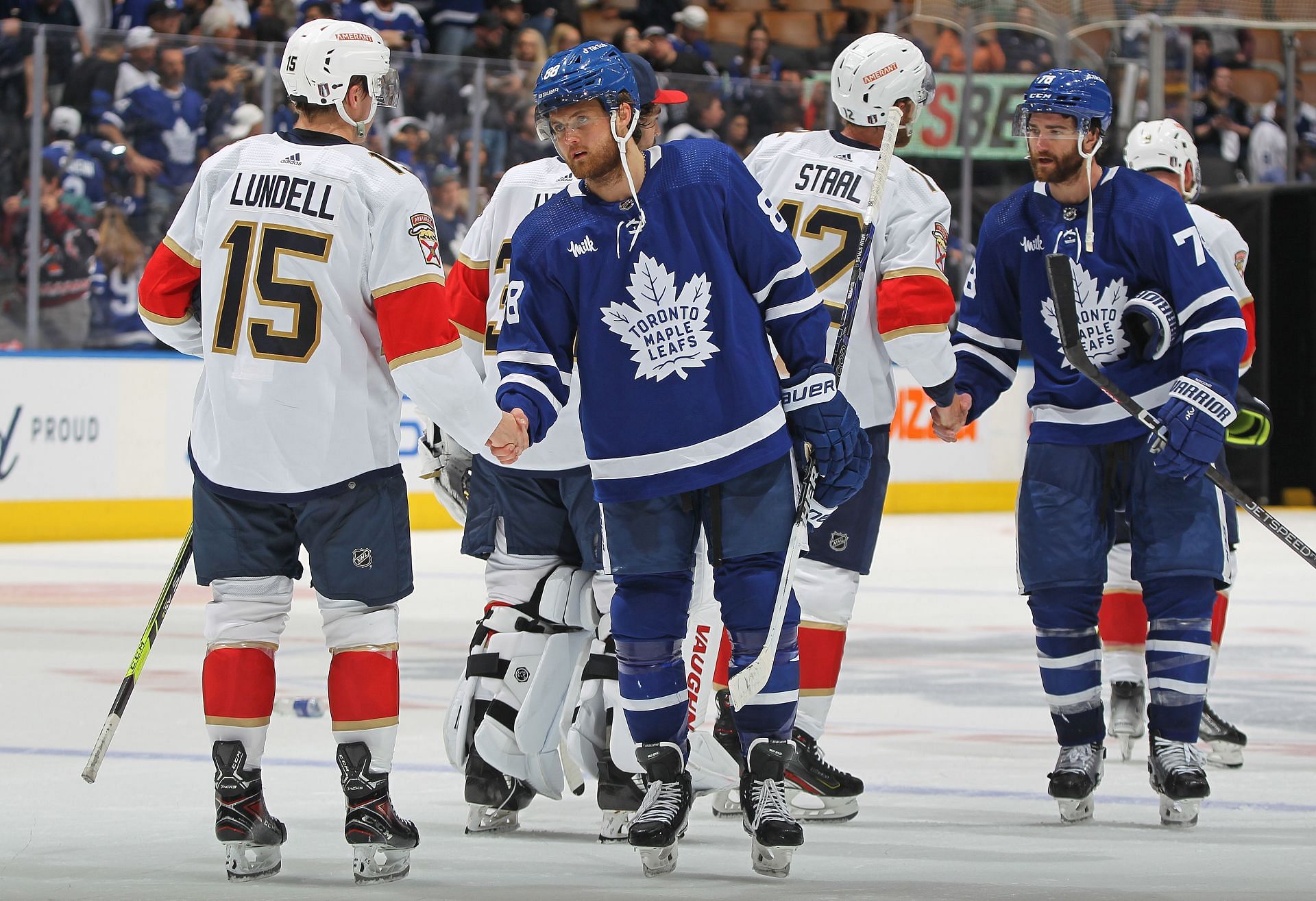 WATCH: Florida Panthers fans get back at Leafs fans by chanting