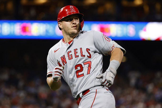Mike Trout channels Ken Griffey Jr. with his glove, not his bat, in Angels  loss to Mariners – Orange County Register