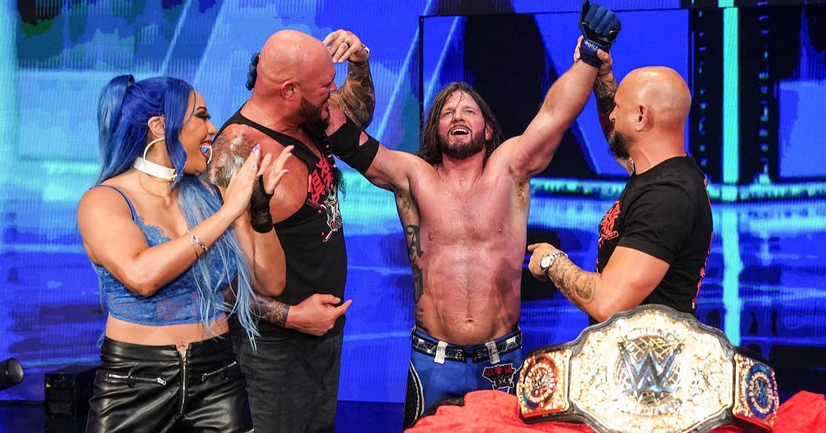 SmackDown ended with AJ Styles celebrating with his OC stablemates.