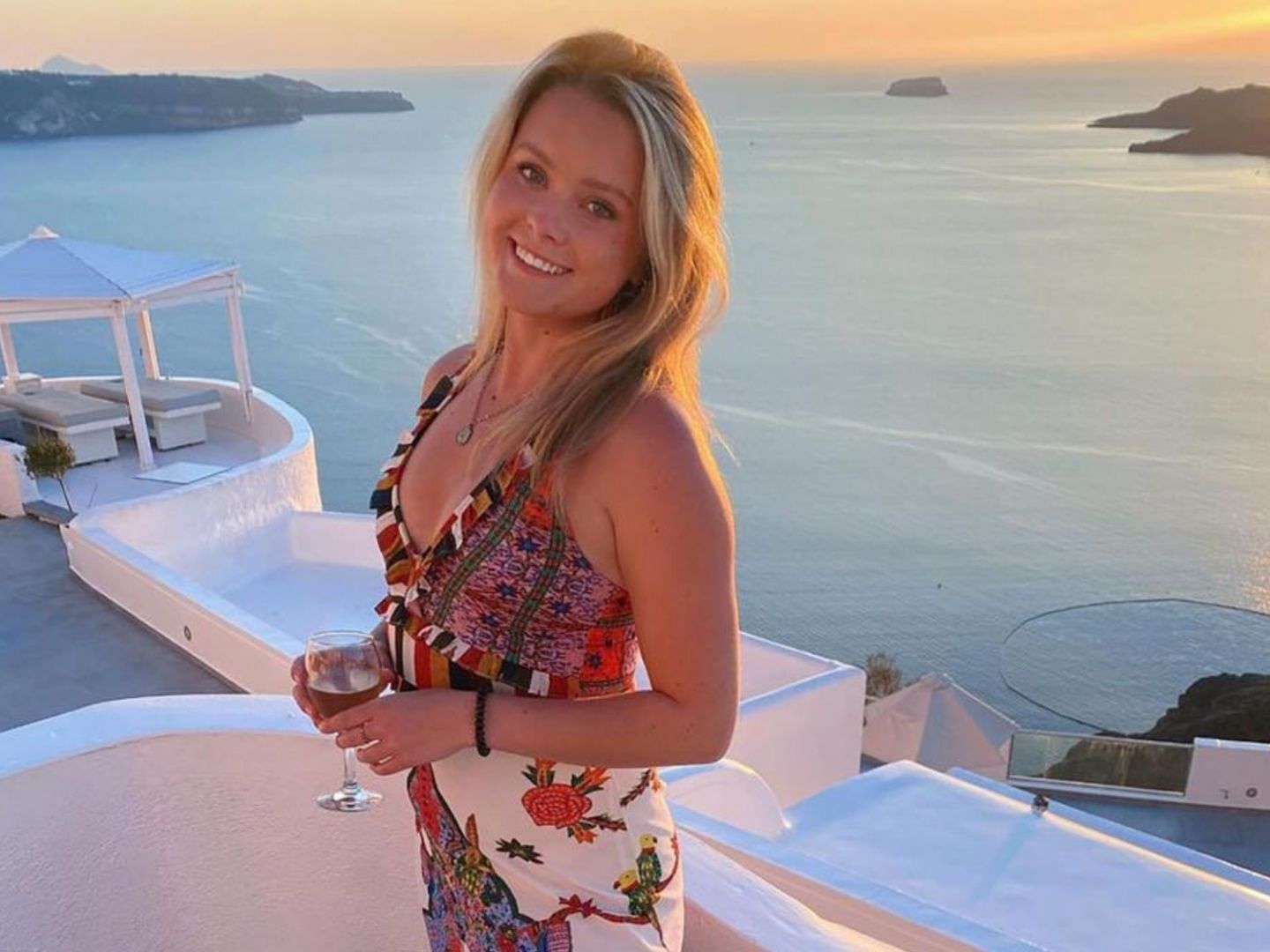 Liza Burke, a 22 year old university student passes away (Image via Instagram/@liza_burke)