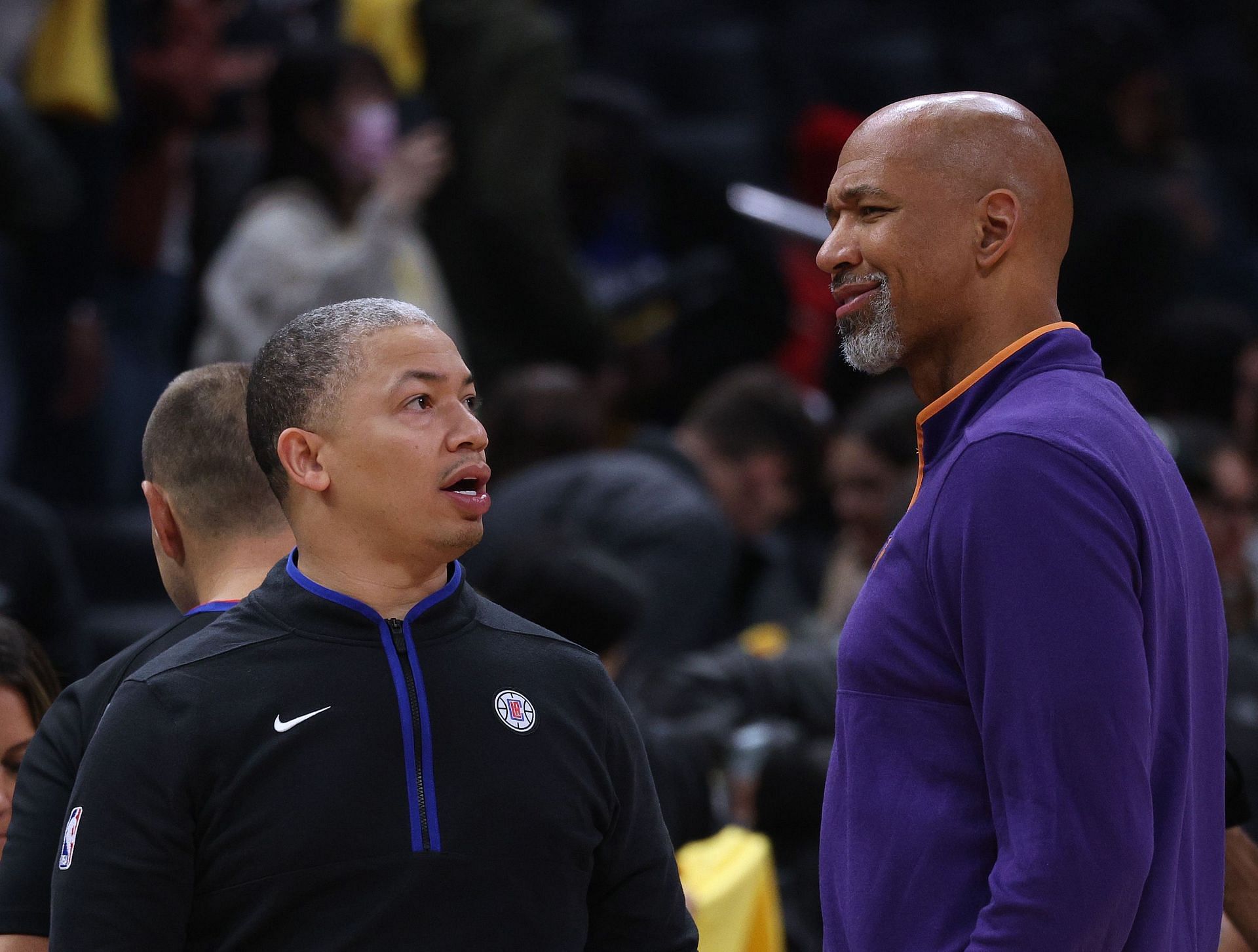 Phoenix Suns v Los Angeles Clippers