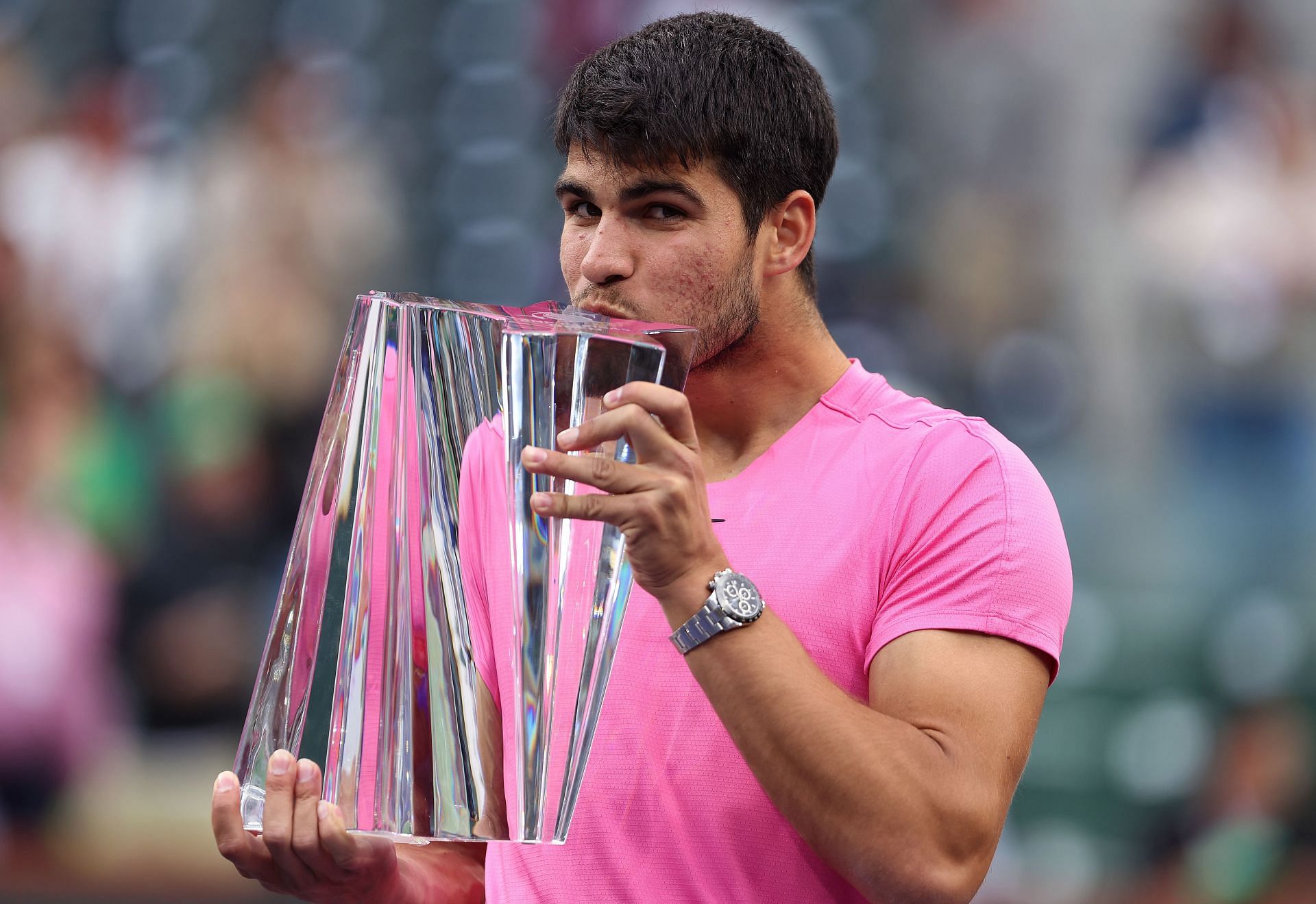 Carlos Alcaraz with winner trophy at the 2023 Indian Wells