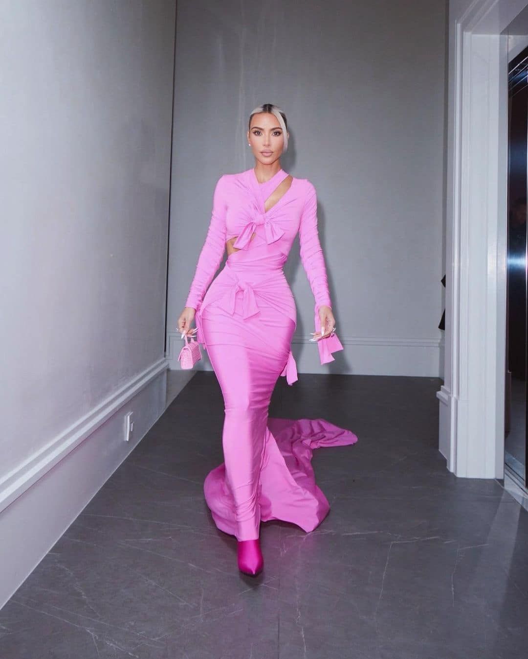 How old is Kim Kardashian?