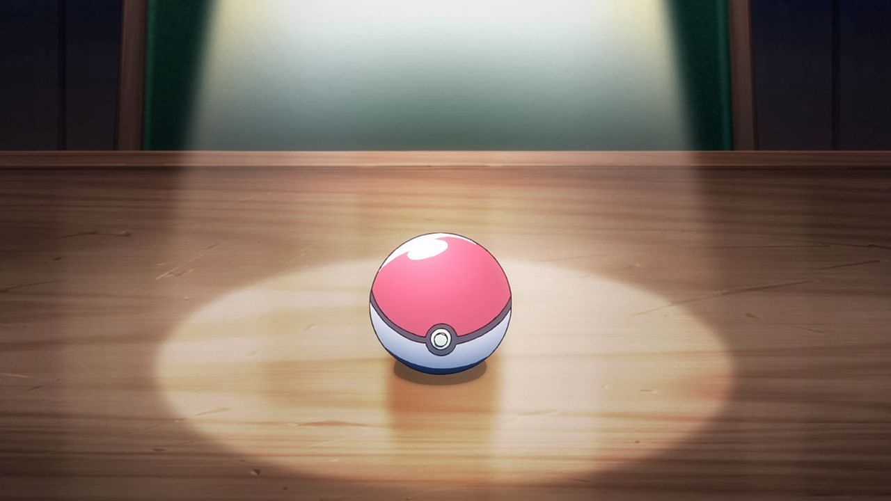 A Poke Ball as it appears in Pokemon Origins (Image via The Pokemon Company)