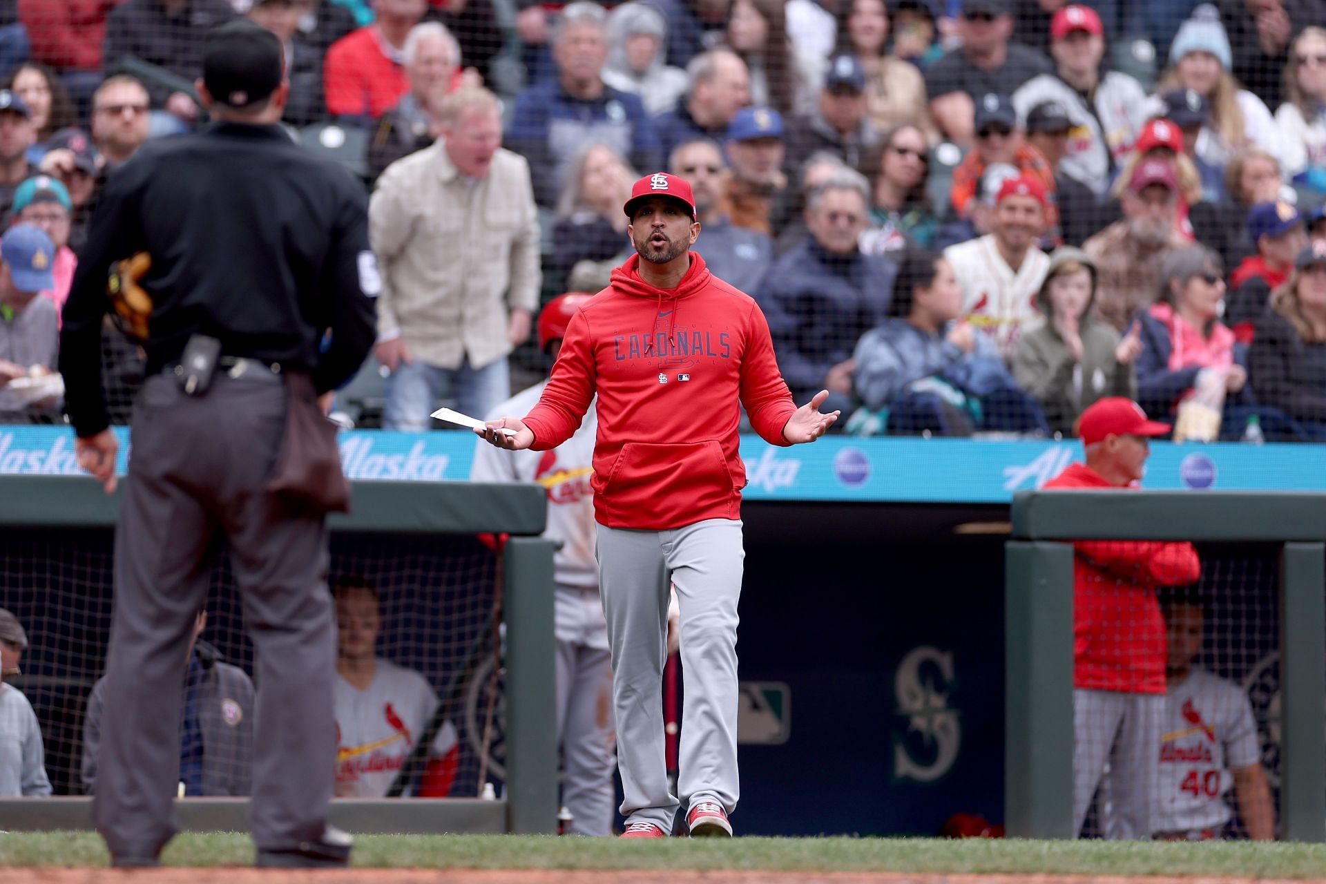 MLB fans roast St. Louis Cardinals supporters for leaving playoff game  early after team blows ninth-inning lead: I thought they were the best  fans in baseball, This is embarrassing from these people