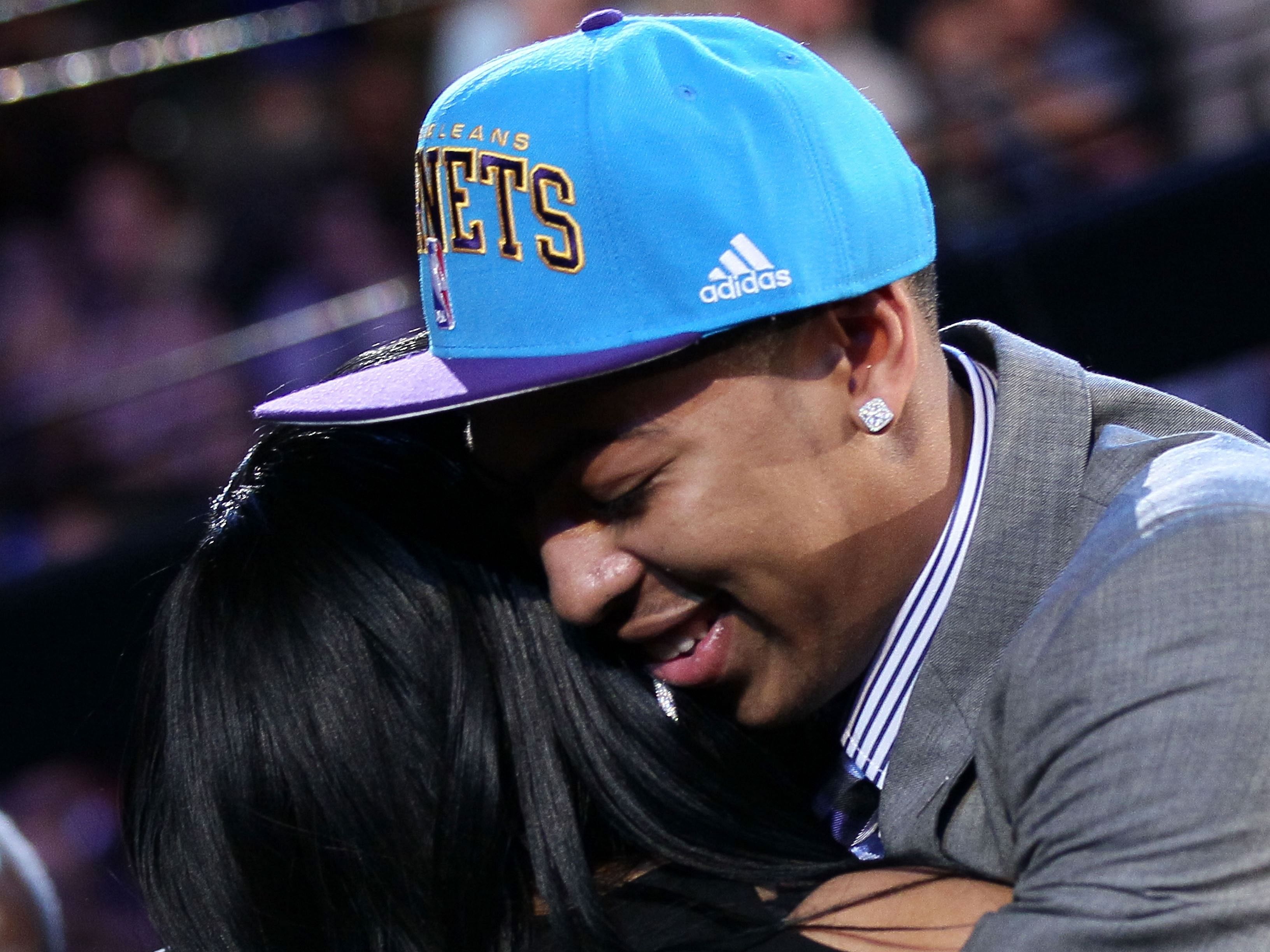 Anthony Davis hugging his mother in the 2012 NBA Draft.