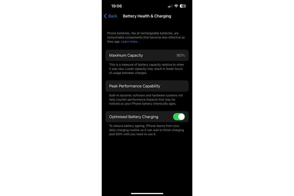 Turn off Optimal Battery Charging to charge your iPhone fully (Image via Apple)