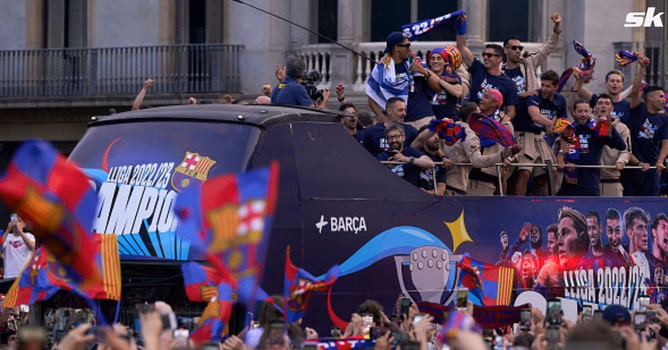 Eva Elfie joins celebrations as she watches Barcelona title parade from balcony
