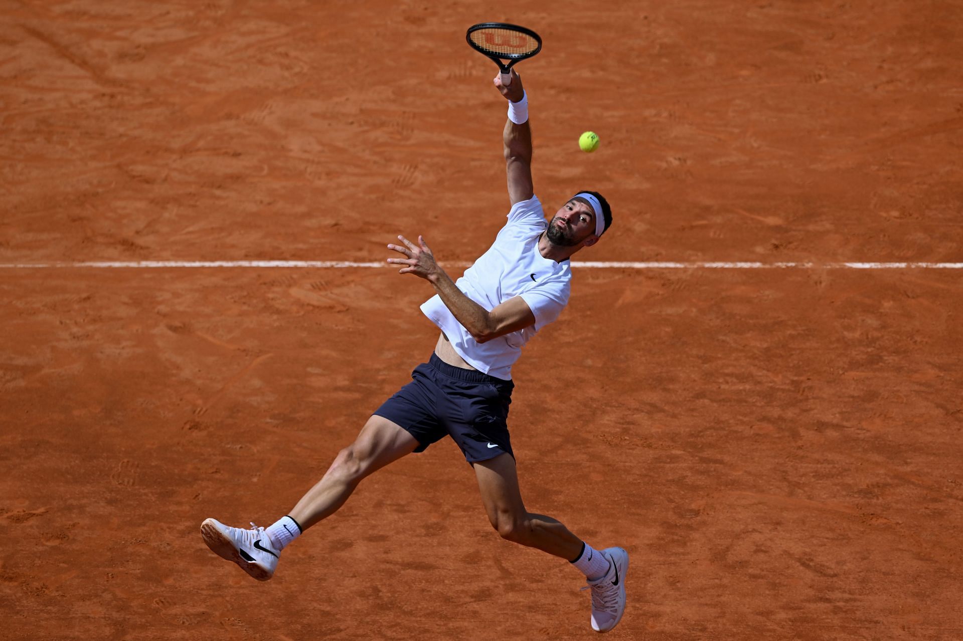 Grigor Dimitrov in action at the 2023 Italian Open.