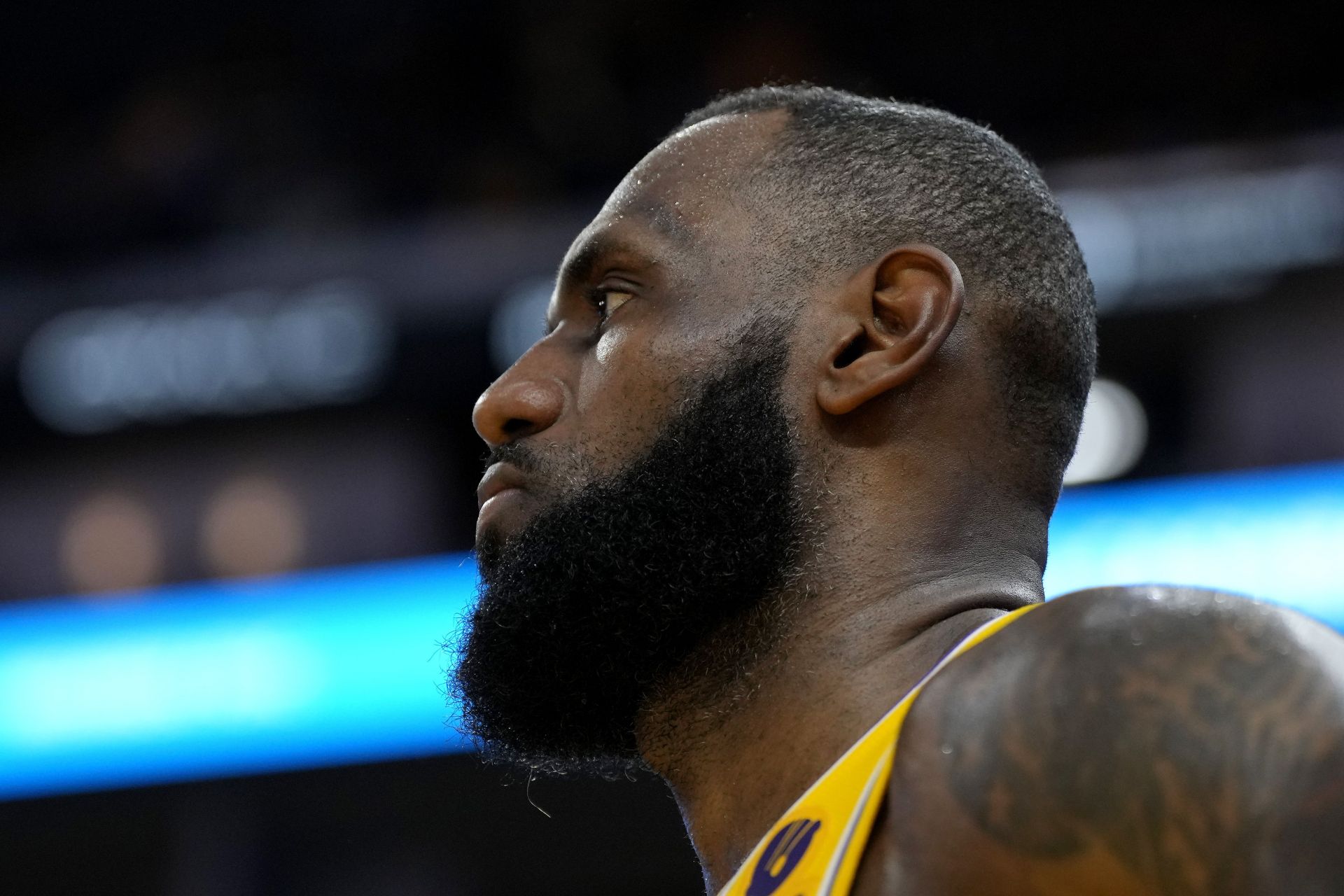 Is LeBron James playing tonight? Latest Lakers vs Warriors update