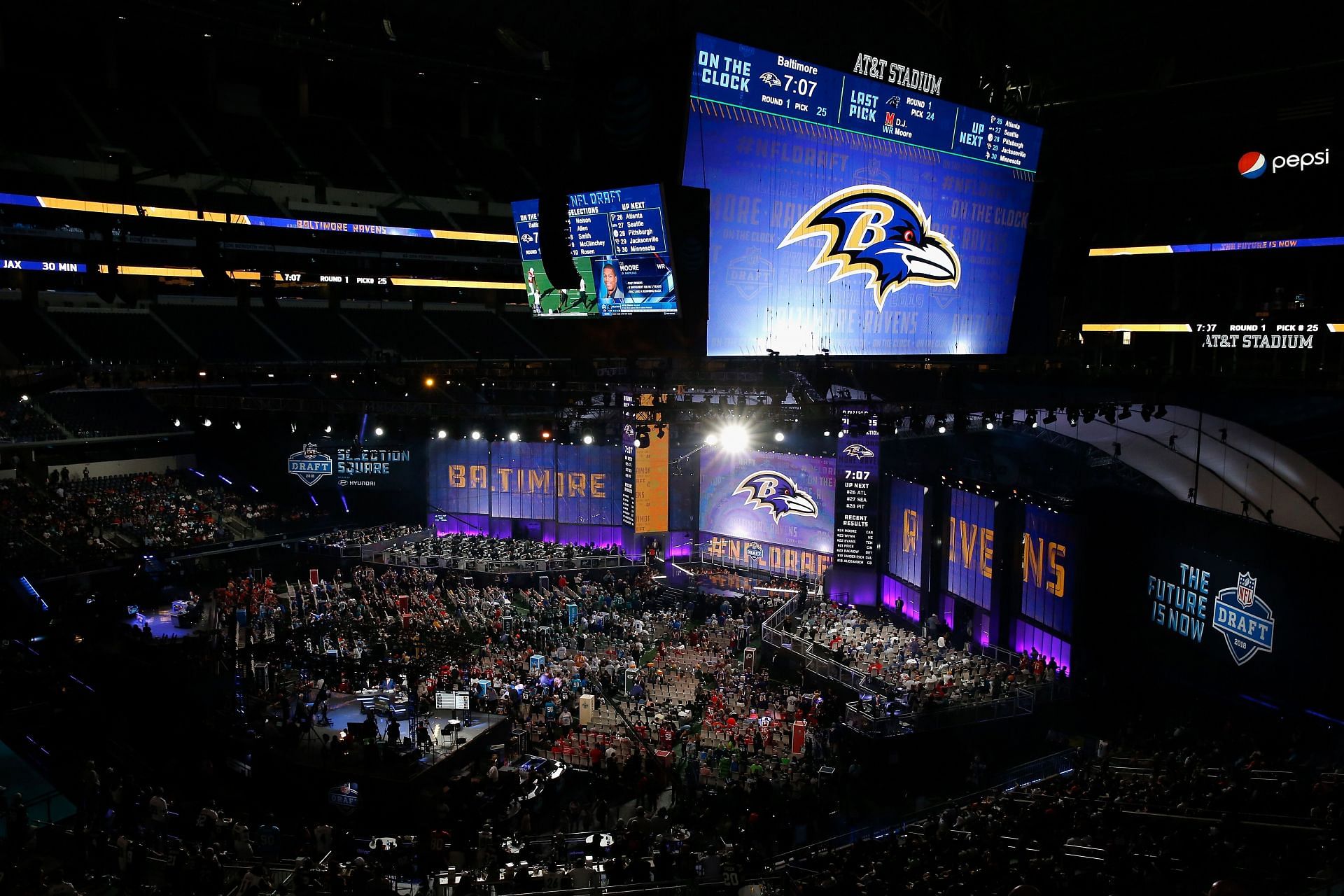 Baltimore Ravens: Chuck Clark died? Rumor of his suicide spread in