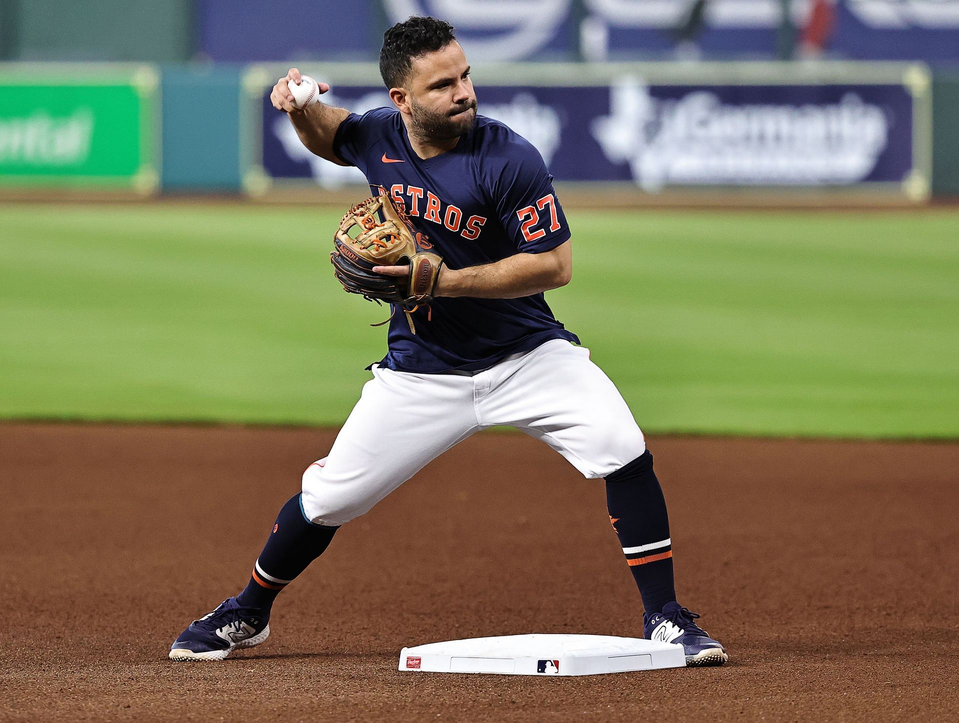 Jose Altuve, or an Impostor Who Looks Just Like Him, Is Wrecking House