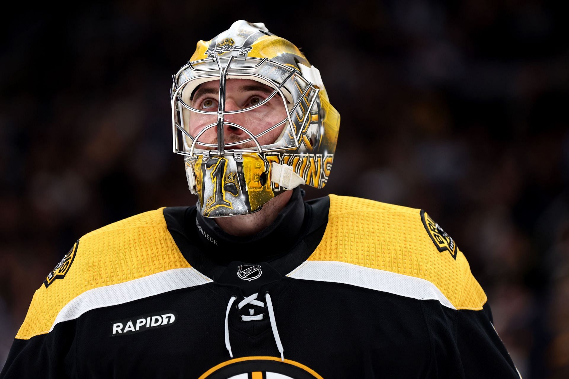 Bruins 'love it' as goalie Linus Ullmark nearly fights Panthers