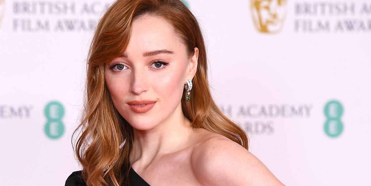 Phoebe Dynevor, best known for her role in Netflix&#039;s Bridgerton, is reportedly up for the role of Lois Lane in Superman: Legacy (Image via Getty)