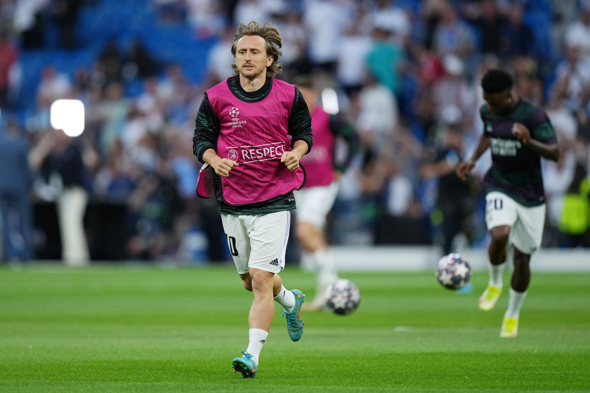Luka Modric is likely to sign a new deal at the Santiago Bernabeu.