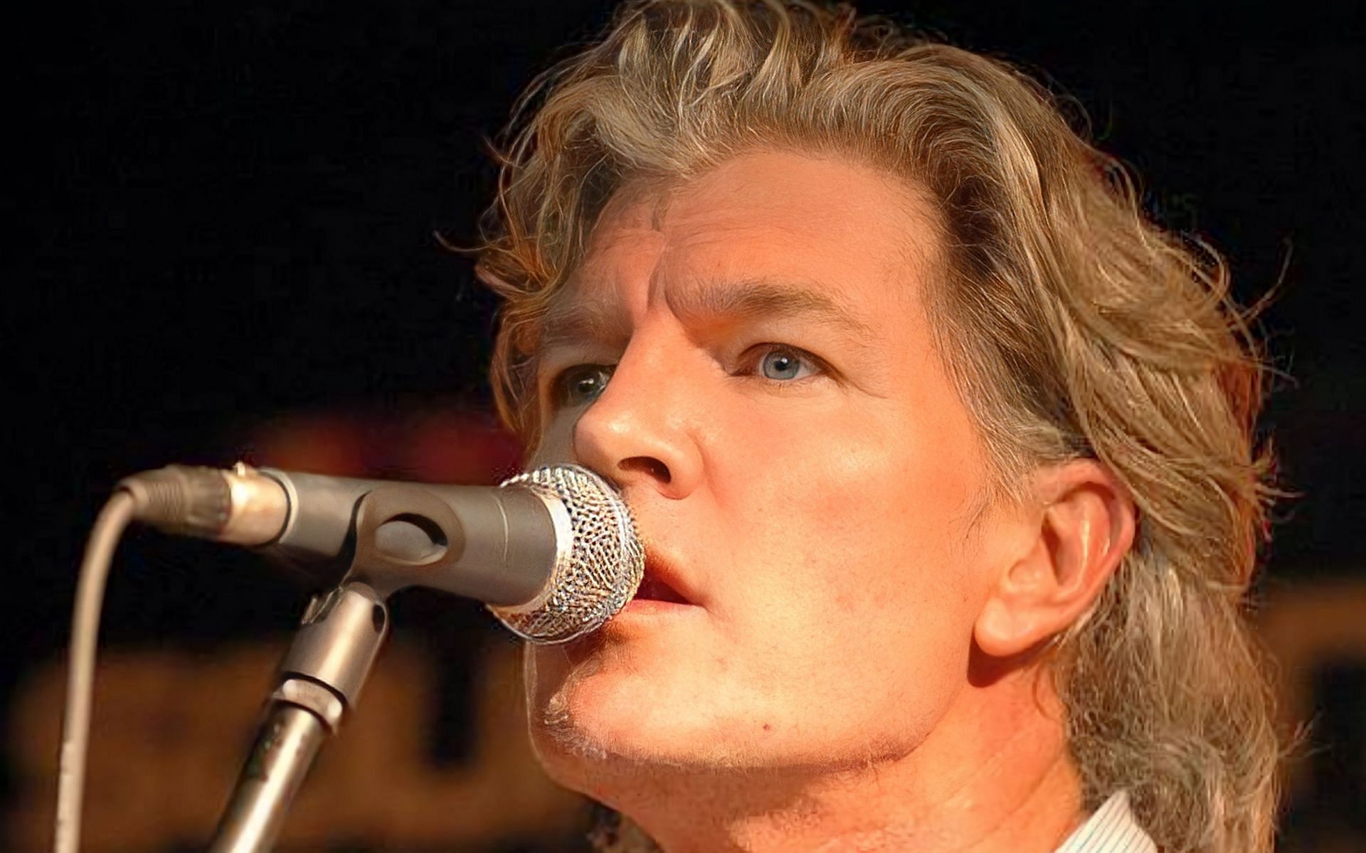 Tim Finn