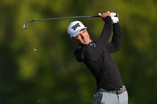 Eric Cole hitting stroke during the 2023 PGA Championship - Round One