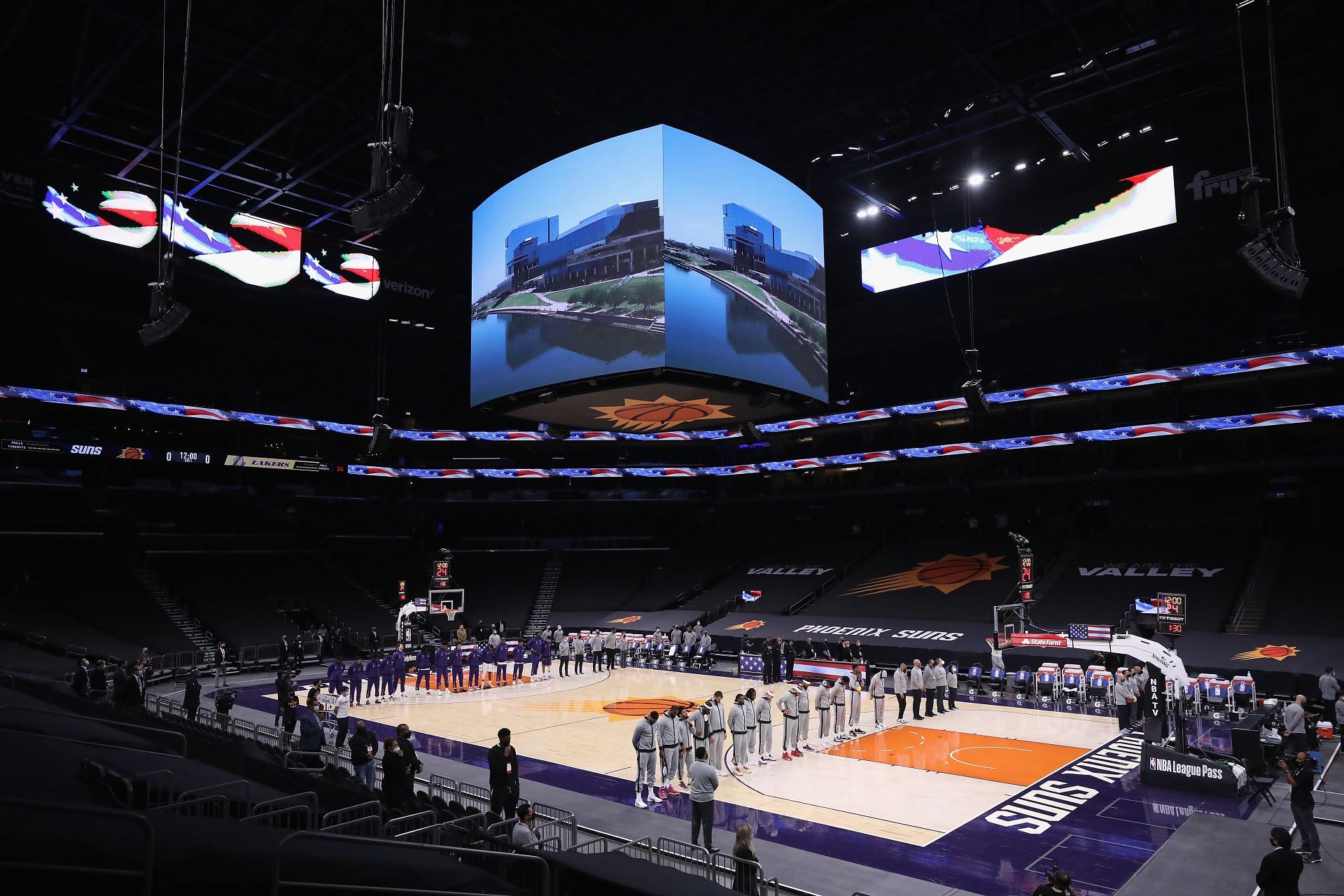 Los Angeles Lakers v Phoenix Suns