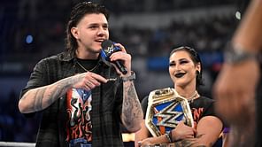 "He just walks out there and it comes" - WWE veteran discusses the crowd reactions for Dominik Mysterio (Exclusive)