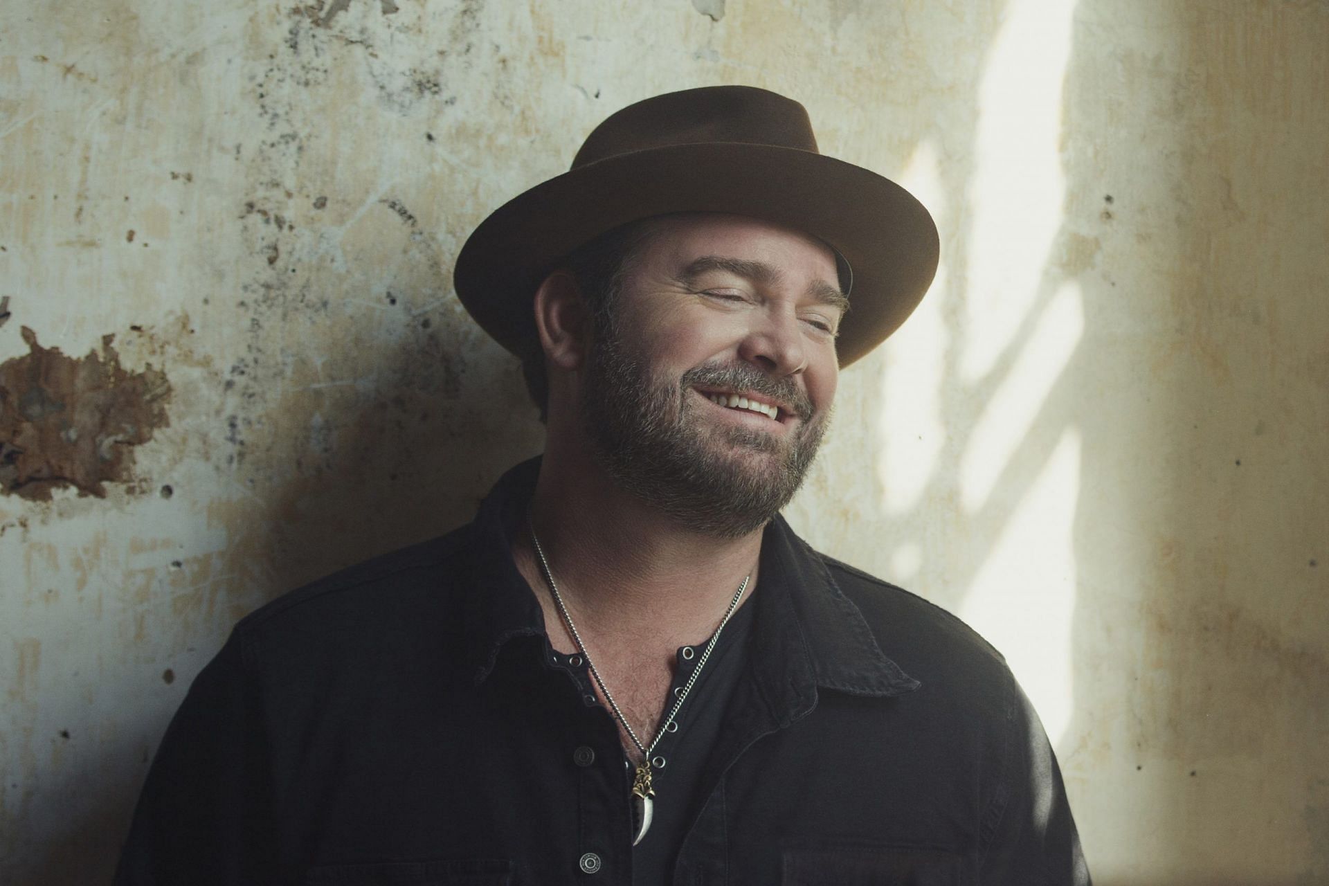 Country music star Lee Brice