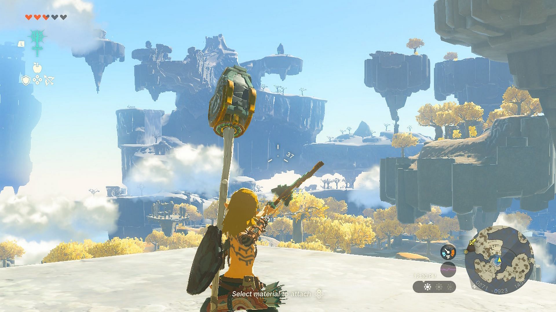 The Legend of Zelda Tears of The Kingdom features a ton of weapons for players to collect in the first few hours of the game (Image via Nintendo)