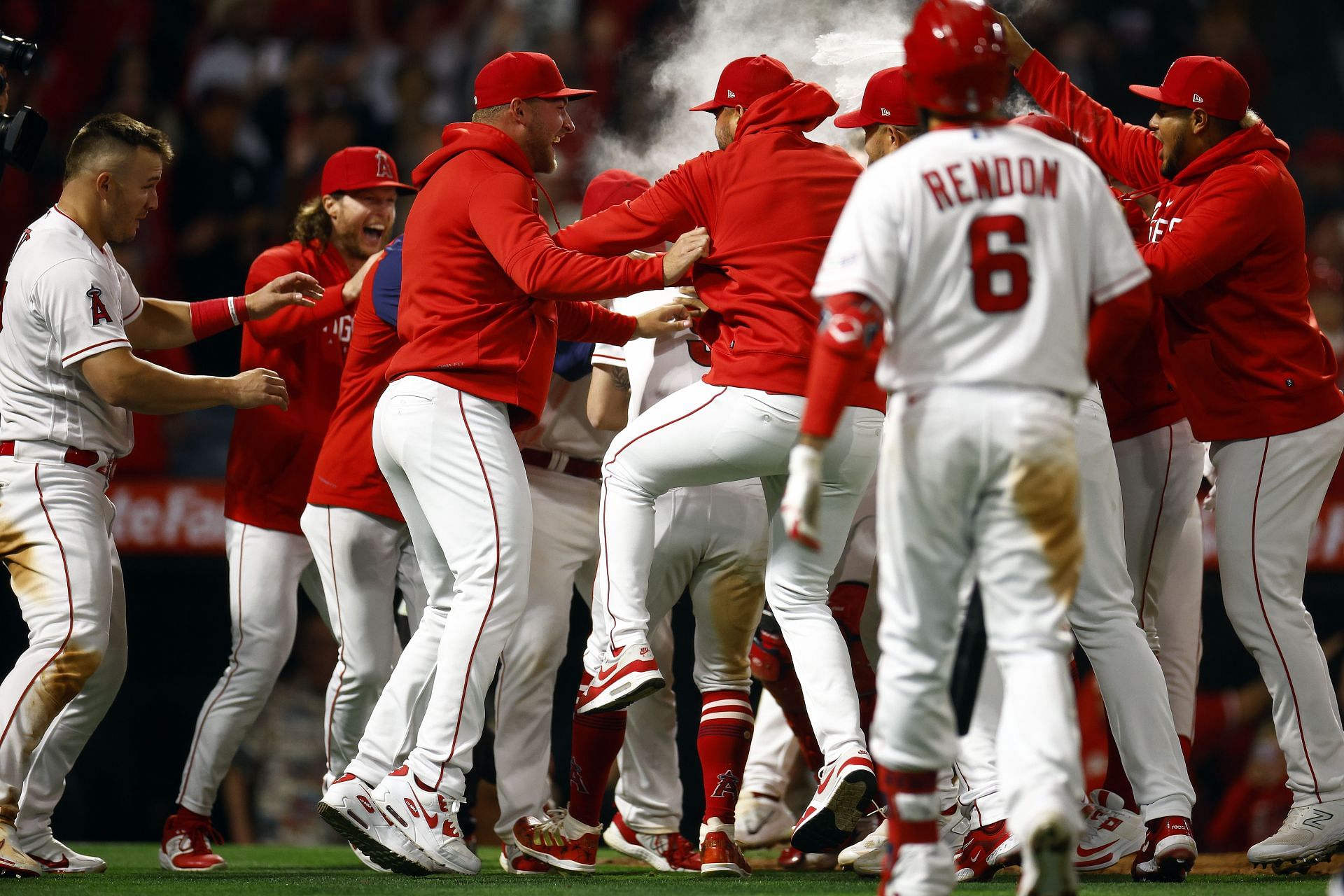 LA Angels Star Fielder Mike Trout Experiences Fan Moment From Rangers  Supporter Team OpTic - It's unreal - EssentiallySports