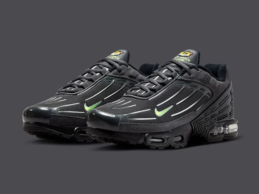 kalligrafie Lijm bom Nike Air Max Plus 3 "Black Suede" shoes: Everything we know so far