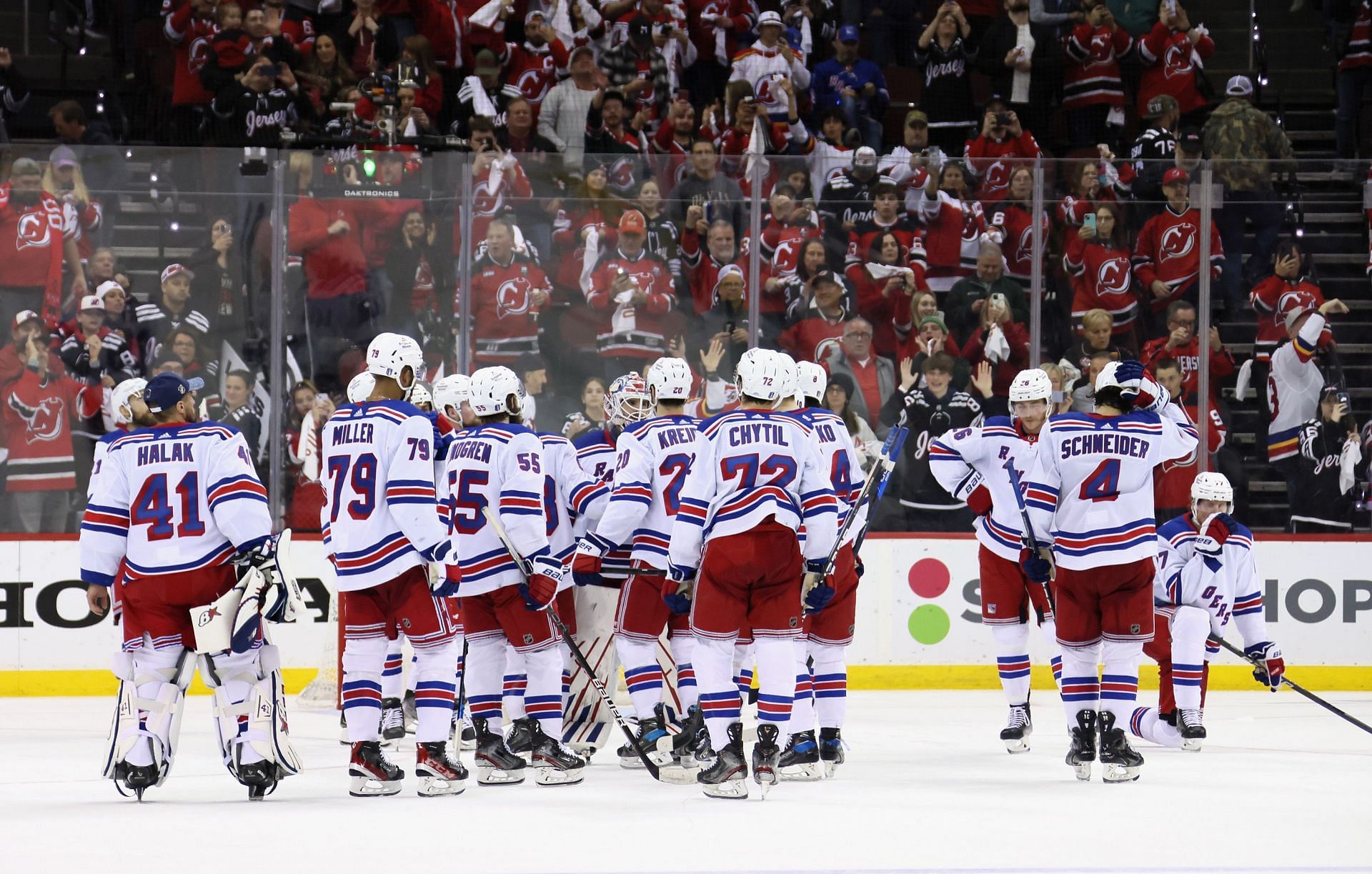 With Fans in the Stands, New Jersey Devils Fall to the New York
