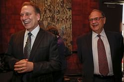 Chicago White Sox fans take aim at owner Jerry Reinsdorf: "Sounds like a lot of gaslighting"