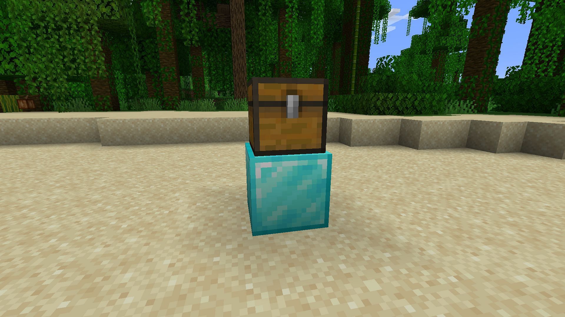 A diamond block and a chest are all players need to activate the Quicksort mod (Image via Mojang)