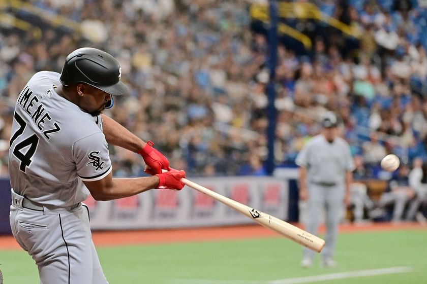 White Sox' Eloy Jiménez in hospital with unidentified abdominal pain – NBC  Sports Chicago