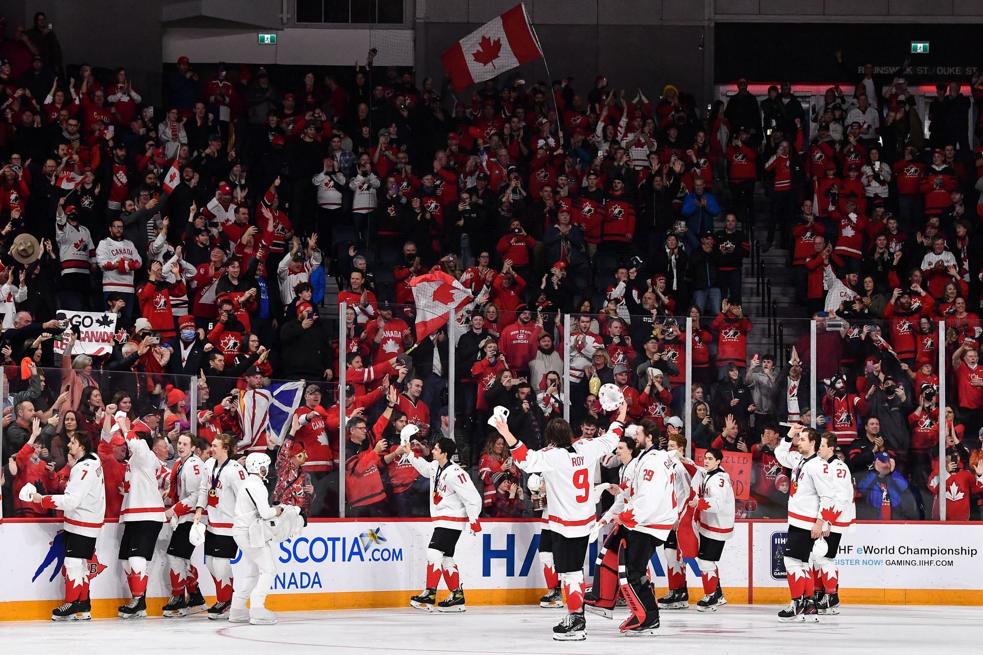 Canada fans debate watching Stanley Cup playoffs over IIHF Worlds