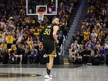 "He’s hoping to come at you a very little differently” – Steph Curry outlines difference in Lakers’ & Cavaliers’ LeBron James