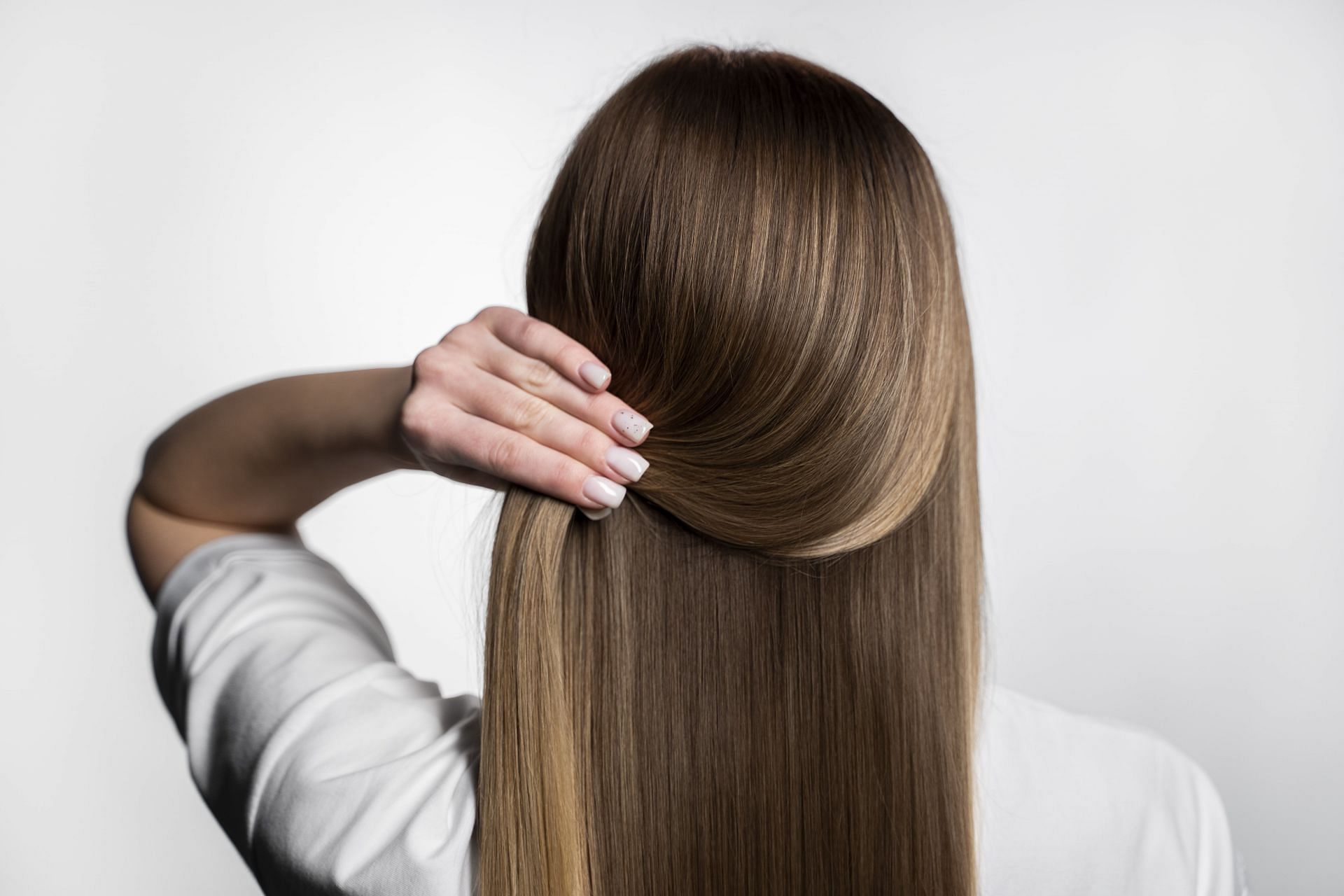 Keratin treatment for damaged hair (image via freepik)