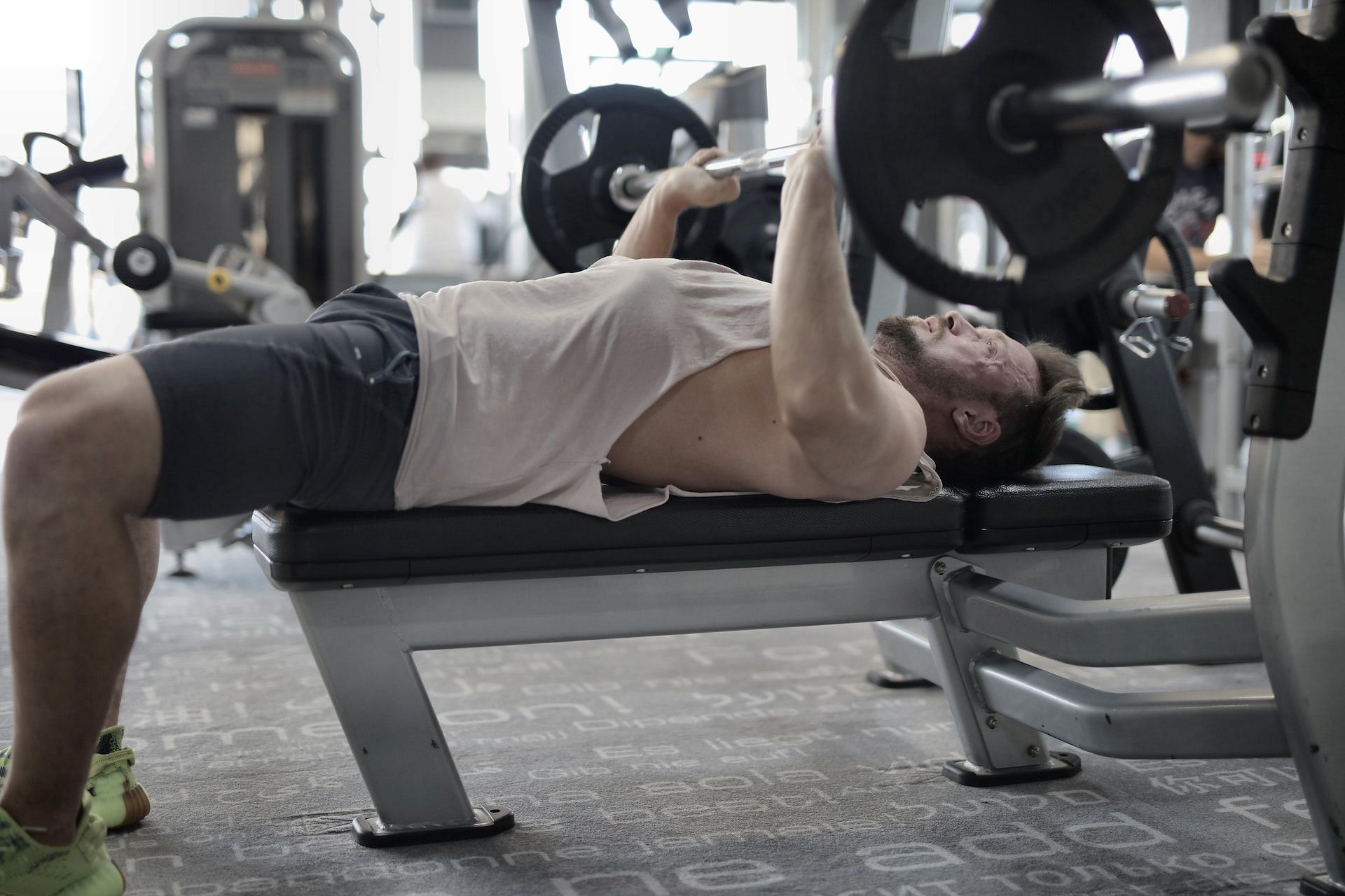It&#039;s one of the best gym full chest workouts. (Photo via Pexels/Photo by Andrea Piacquadio)