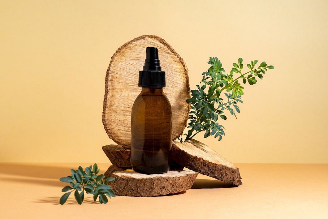 Benefits of Eucalyptus Oil to Your Skin, Hair, and Shower Experience (Image via freepik)