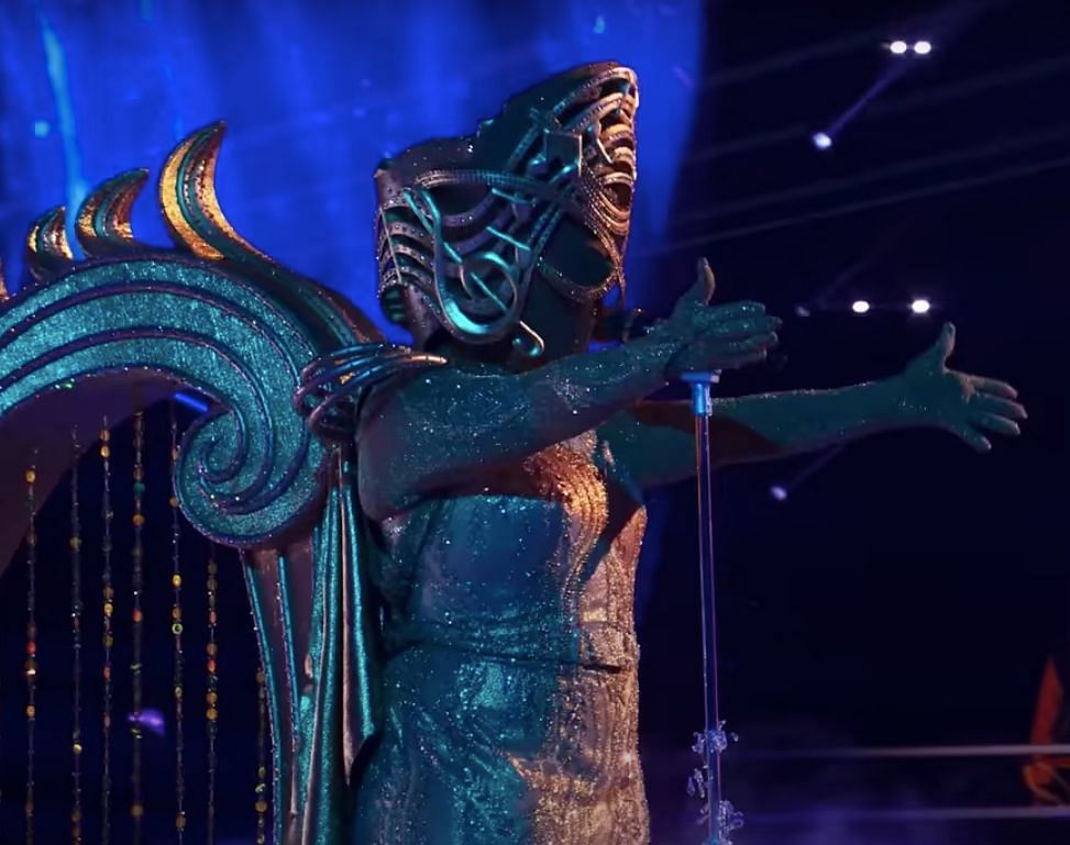 What did The Harp look like in The Masked Singer?