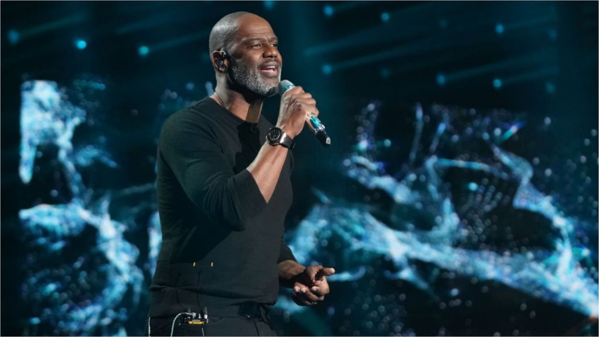 Brian McKnight responded to the claims of abandoning his daughter (Image via Eric McCandless/Getty Images)