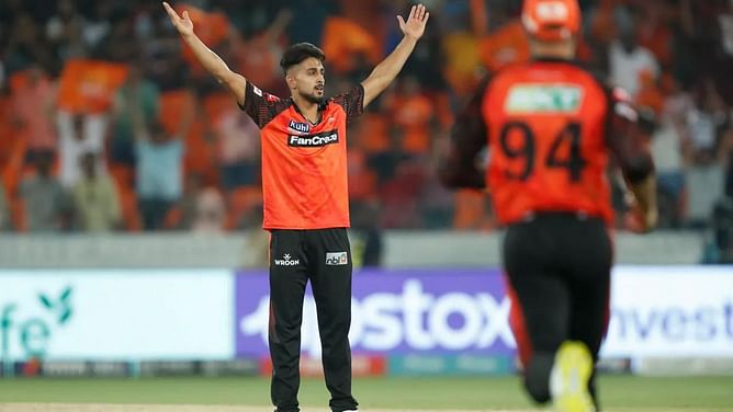 "Clearly a lot of cooks in the kitchen"- Former SRH coach Tom Moody on Aiden Markram's bizarre statement on Umran Malik's absence