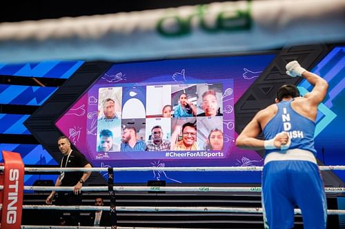 Fans cheering on as Indian boxers put up a show at the World Boxing Championships.