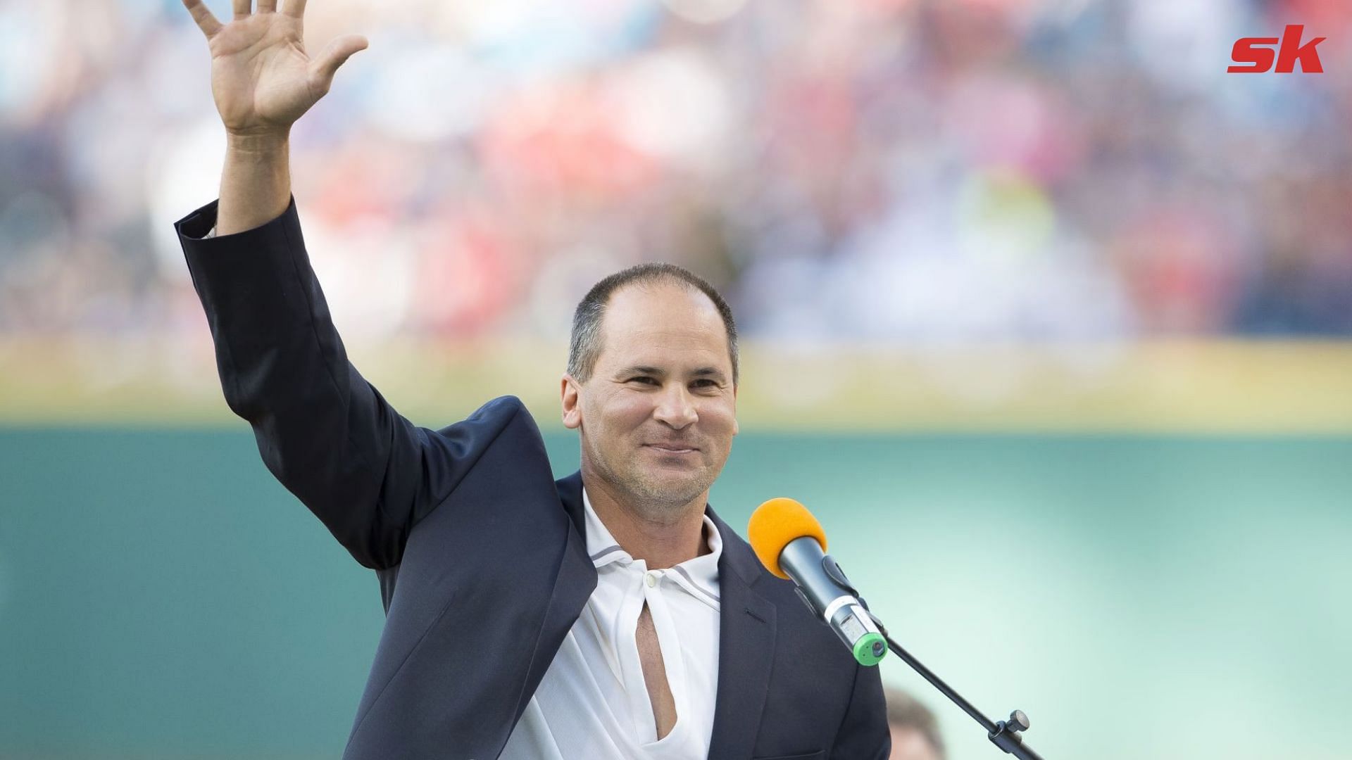 When former MLB star Omar Vizquel